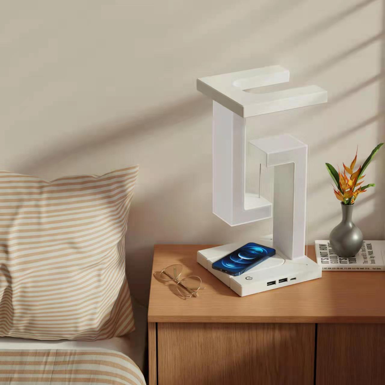 GlowSlux – Lampada da Tavolo Smart con Carica Wireless e Atmosfera Perfetta